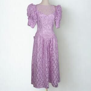 Vintage 80s Romantic Lilac Lace Puffy Sleeves Midi Prom Dress
